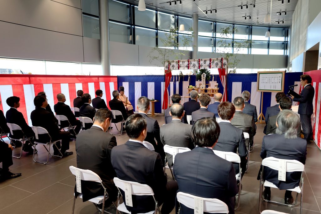 %e7%ab%a3%e5%b7%a5%e5%bc%8f%e3%81%ae%e6%a7%98%e5%ad%90